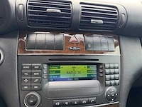 Mercedes-benz c-klasse 180 k. classic 23-rl-lj - afbeelding 11 van  25