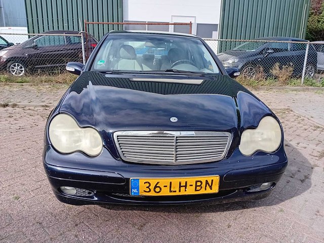 Mercedes-benz c-klasse 180 k. classic , 36-lh-bn - afbeelding 19 van  27