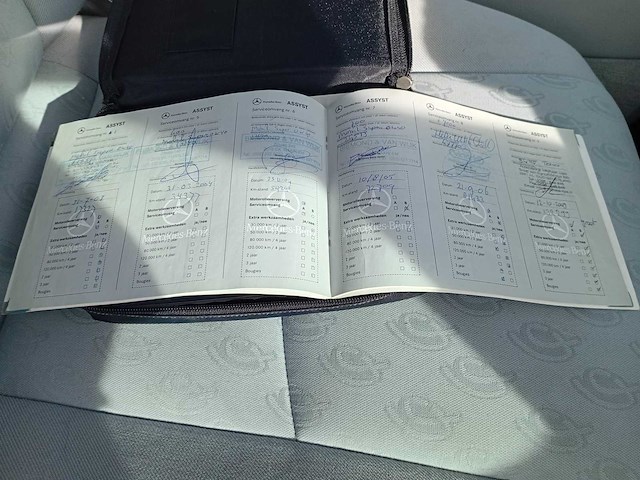 Mercedes-benz c-klasse 180 k. classic , 36-lh-bn - afbeelding 24 van  27