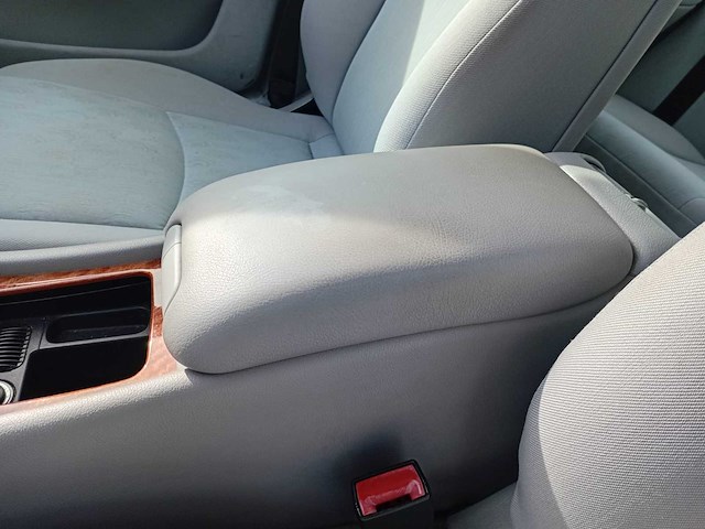 Mercedes-benz c-klasse 180 k. classic , 36-lh-bn - afbeelding 2 van  27