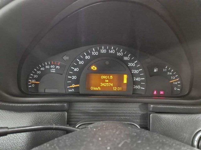 Mercedes-benz c-klasse 180 kompressor amice 2003 | 57-lt-sj - afbeelding 1 van  8