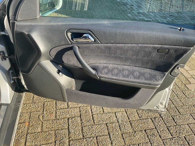 Mercedes-benz c-klasse 20-gh-hk - afbeelding 11 van  42