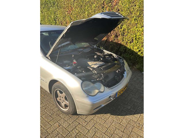 Mercedes-benz c-klasse 20-gh-hk - afbeelding 27 van  42