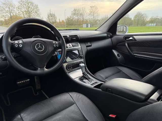 Mercedes-benz c-klasse 320 cdi elegance , 85-kkh-2 - afbeelding 9 van  19