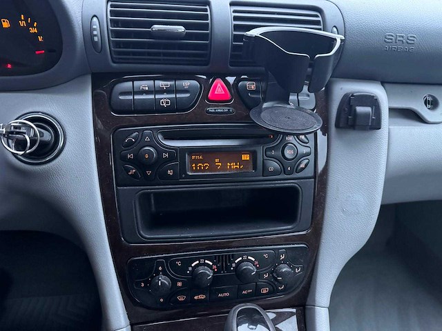Mercedes-benz c-klasse combi 180 k. elegance 74-nl-db - afbeelding 6 van  14