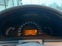 Mercedes-benz c-klasse combi 180 k. elegance 74-nl-db - afbeelding 12 van  14