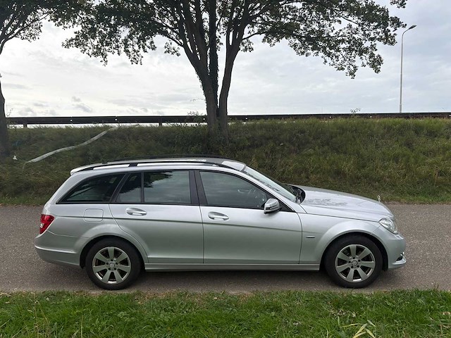 Mercedes-benz c-klasse estate 180 , gvt-60-r - afbeelding 20 van  21