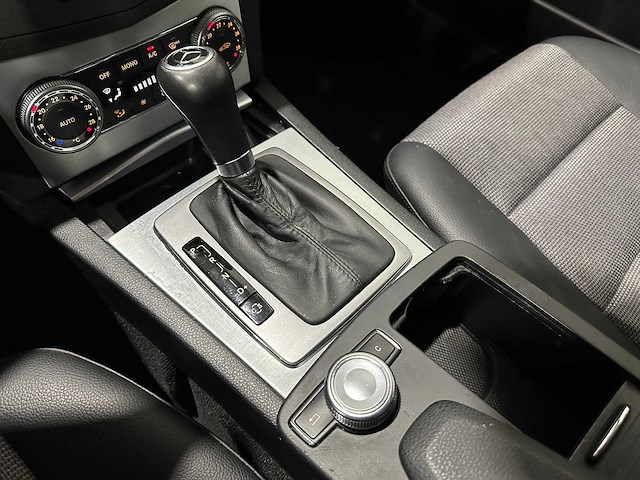 Mercedes-benz c-klasse estate 180 k bl.e.bnsed.av. 35-kpj-4 - afbeelding 10 van  25