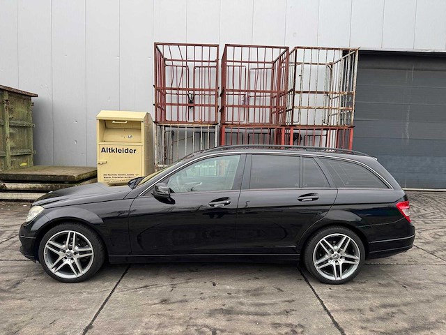 Mercedes-benz c-klasse estate 180 k bluee. bns cl. amg 18'' automaat 86-jgb-9 - afbeelding 2 van  20