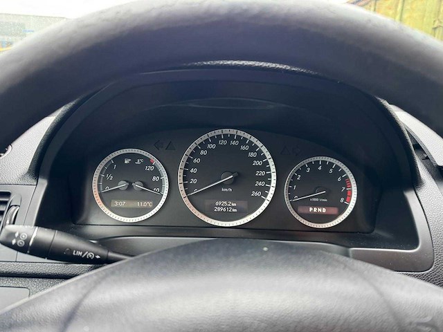 Mercedes-benz c-klasse estate 180 k bluee. bns cl. amg 18'' automaat 86-jgb-9 - afbeelding 5 van  20