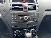 Mercedes-benz c-klasse estate 180 k bluee. bns cl. amg 18'' automaat 86-jgb-9 - afbeelding 8 van  20