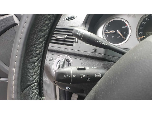 Mercedes-benz c-klasse estate 200 k avantgarde, 95-gxp-9 - afbeelding 9 van  11