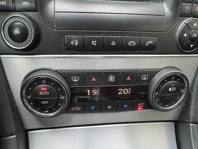 Mercedes-benz c-klasse sportcoupé 230 sport edition v6 204 pk 55-sh-gz - afbeelding 20 van  21