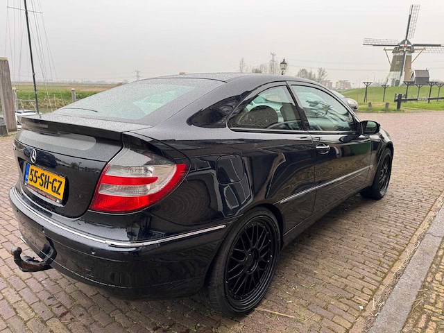 Mercedes-benz c-klasse sportcoupé 230 sport edition v6 204 pk 55-sh-gz - afbeelding 4 van  21
