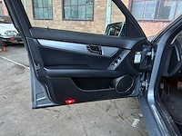 Mercedes-benz c180 cdi blueefficiency business class avantgarde c-klasse estate 120pk 2010 (origineel-nl), 70-npb-5 - afbeelding 31 van  42