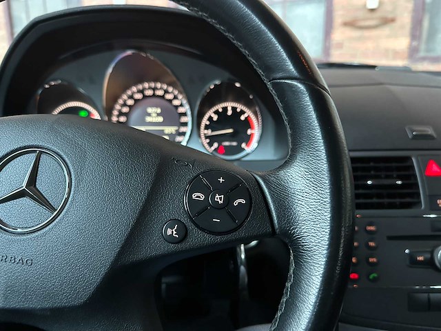 Mercedes-benz c180 cdi blueefficiency business class avantgarde c-klasse estate 120pk 2010 (origineel-nl), 70-npb-5 - afbeelding 11 van  31
