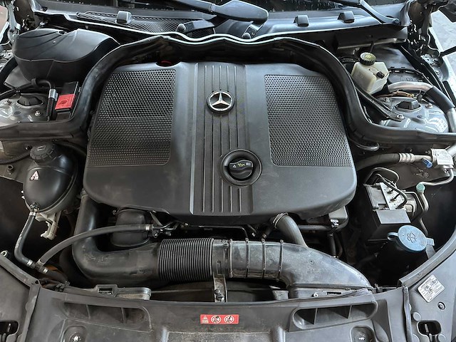 Mercedes-benz c180 cdi blueefficiency business class avantgarde c-klasse estate 120pk 2010 (origineel-nl), 70-npb-5 - afbeelding 23 van  31