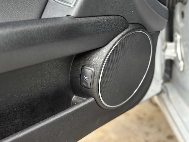 Mercedes-benz c180 cdi business class avantgarde 120pk 2013 c-klasse, 20-zvx-8 - afbeelding 29 van  65