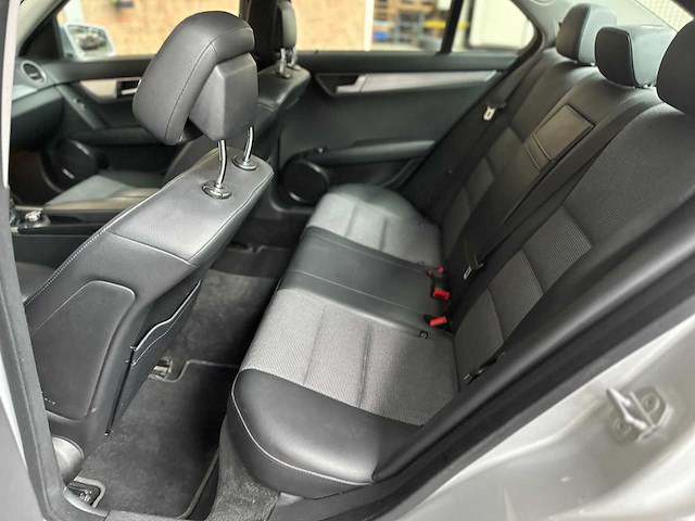 Mercedes-benz c180 cdi business class avantgarde 120pk 2013 c-klasse, 20-zvx-8 - afbeelding 40 van  65
