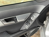 Mercedes-benz c180 cdi business class avantgarde 120pk 2013 c-klasse, 20-zvx-8 - afbeelding 28 van  65