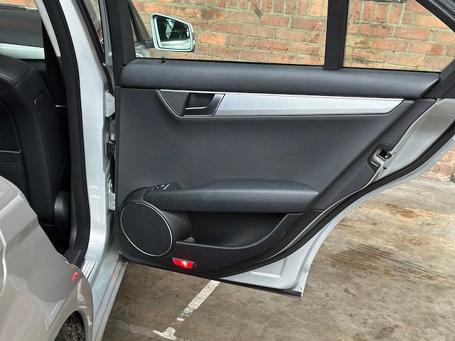 Mercedes-benz c180 cdi business class avantgarde 120pk 2013 c-klasse, 20-zvx-8 - afbeelding 25 van  68