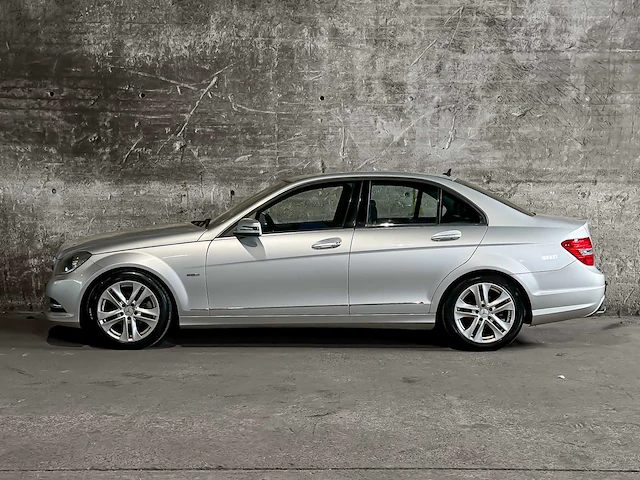 Mercedes-benz c180 cdi business class avantgarde 120pk 2013 c-klasse, 20-zvx-8 - afbeelding 15 van  69