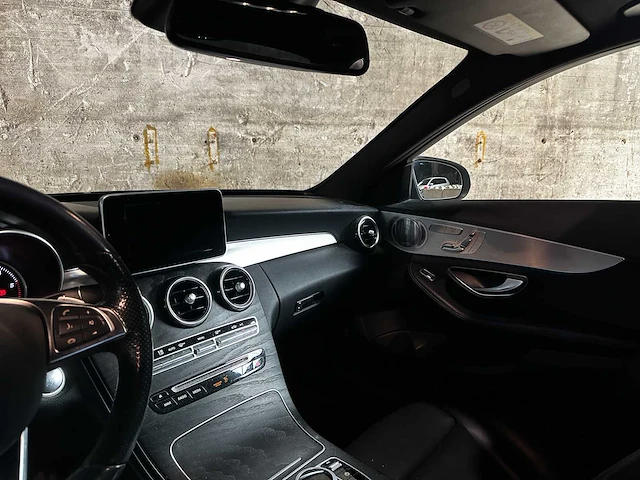 Mercedes-benz c180 cdi sport edition premium plus 116pk 2019 c-klasse (origineel-nl), sx-827-v - afbeelding 17 van  59