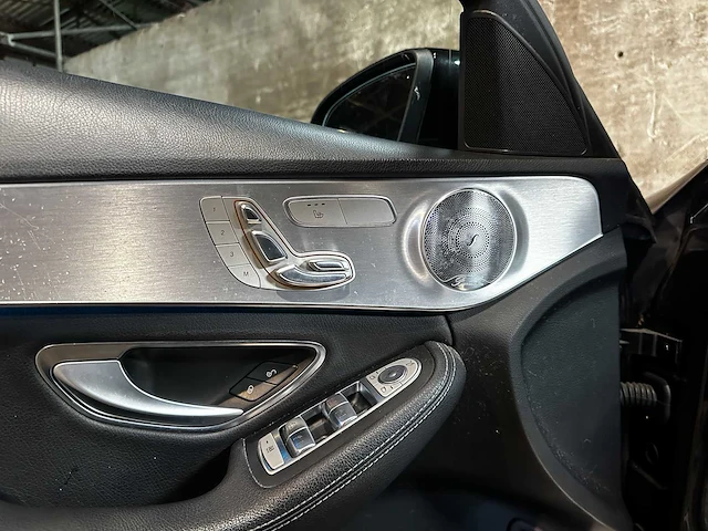 Mercedes-benz c180 cdi sport edition premium plus 116pk 2019 c-klasse (origineel-nl), sx-827-v - afbeelding 29 van  59