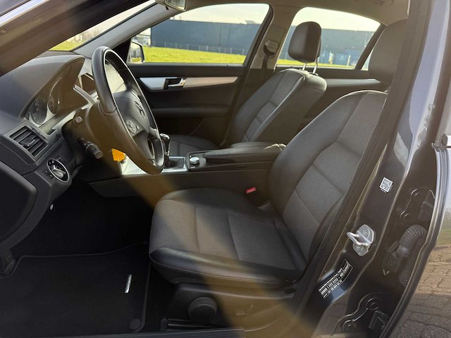 Mercedes-benz c180 cgi blueefficiency business, 08-pfj-2 - afbeelding 22 van  23
