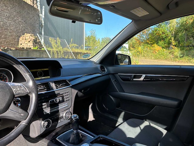 Mercedes-benz c180 estate business 125 c-klasse 157pk 2011, 26-rxv-7 - afbeelding 7 van  35
