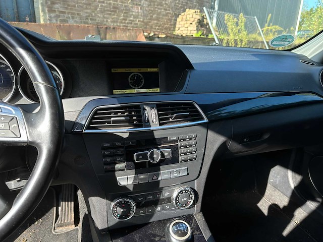 Mercedes-benz c180 estate business 125 c-klasse 157pk 2011, 26-rxv-7 - afbeelding 15 van  35