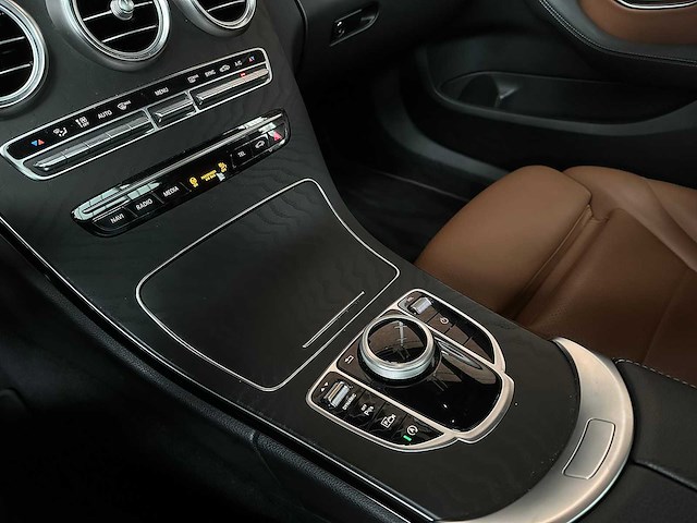 Mercedes-benz c180 estate business solution amg 156pk 2021 c-klasse, k-486-lp - afbeelding 24 van  44
