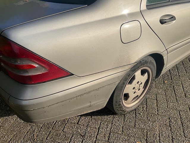 Mercedes-benz c200 cdi 44-lv-rt - afbeelding 32 van  32