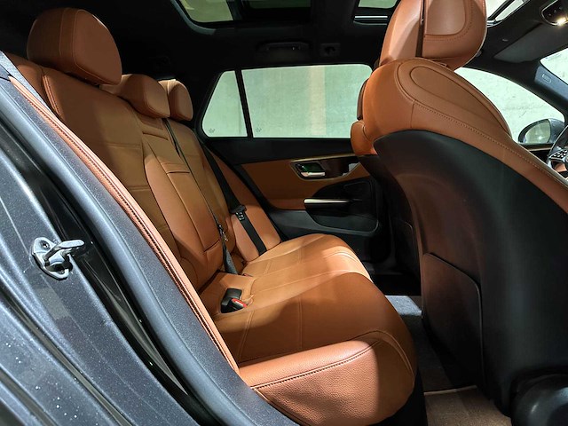 Mercedes-benz c200 estate launch edition luxury line c-klasse 204pk 2022 (origineel-nl + 1e eigenaar), n-922-xr - afbeelding 35 van  45