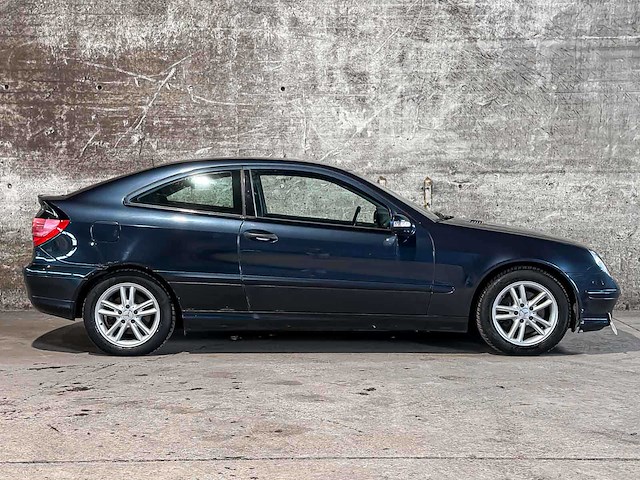 Mercedes-benz c230 k c-klasse sportcoupé 197pk 2004, sz-183-p youngtimer - afbeelding 25 van  27