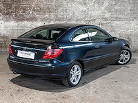 Mercedes-benz c230 k c-klasse sportcoupé 197pk 2004, sz-183-p youngtimer - afbeelding 27 van  27