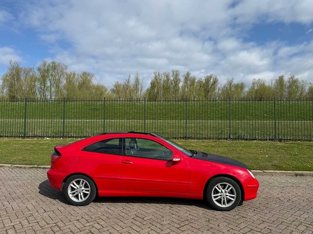 Mercedes-benz c230k sportcoupé automaat, 73-jh-jf - afbeelding 16 van  20