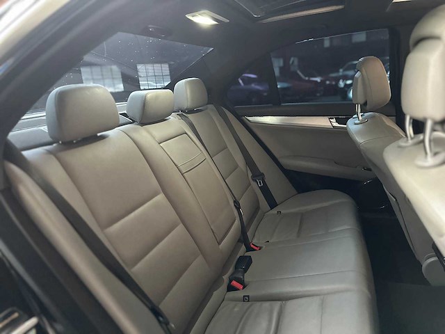 Mercedes-benz c350 amg elegance 3.5 v6 272pk 2008 c-klasse, 1-trj-54 - afbeelding 40 van  45