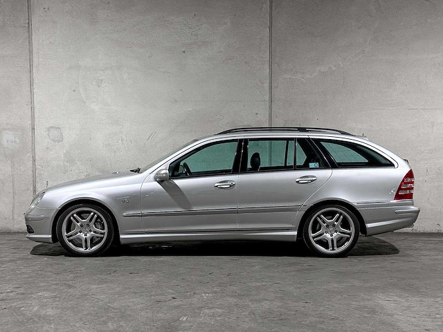 Mercedes-benz c55 combi amg 5.4 v8 367pk 2005 c-klasse, jsz-04-g youngtimer - afbeelding 11 van  48