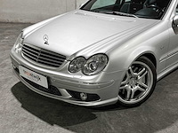 Mercedes-benz c55 combi amg 5.4 v8 367pk 2005 c-klasse, jsz-04-g youngtimer - afbeelding 44 van  48