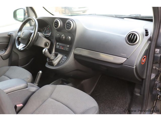 Mercedes-benz citan - kenteken: v-366-hf - afbeelding 19 van  36