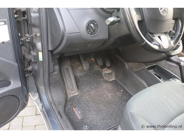 Mercedes-benz citan - kenteken: v-366-hf - afbeelding 22 van  36