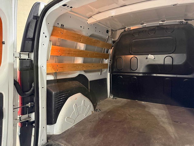 Mercedes-benz citan 109 cdi blueefficiency business ambition 90pk 2018, vkb-29-j - afbeelding 12 van  34