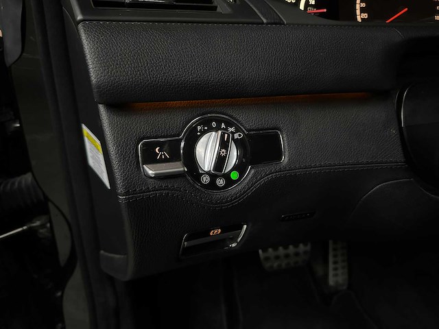 Mercedes-benz cl63 amg 6.2 v8 518pk 2009 youngtimer cl-klasse - afbeelding 11 van  38