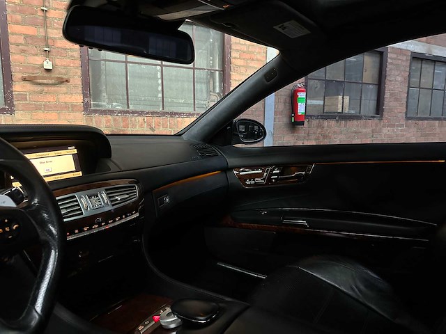 Mercedes-benz cl63 amg 6.2 v8 518pk 2009 youngtimer cl-klasse - afbeelding 10 van  41