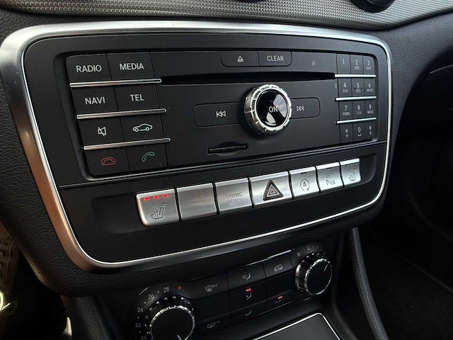 Mercedes-benz cla-klasse 180 business solution | np-496-f i - afbeelding 14 van  24