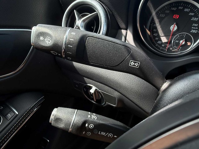Mercedes-benz cla-klasse 180 business solution | np-496-f i - afbeelding 18 van  24