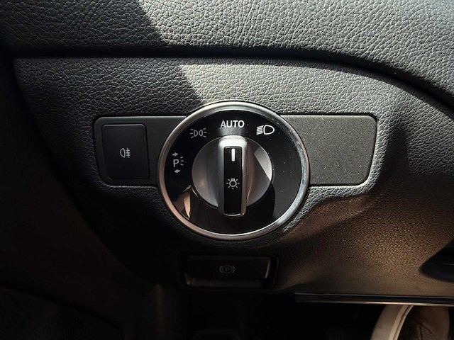 Mercedes-benz cla-klasse 180 business solution | np-496-f i - afbeelding 19 van  24