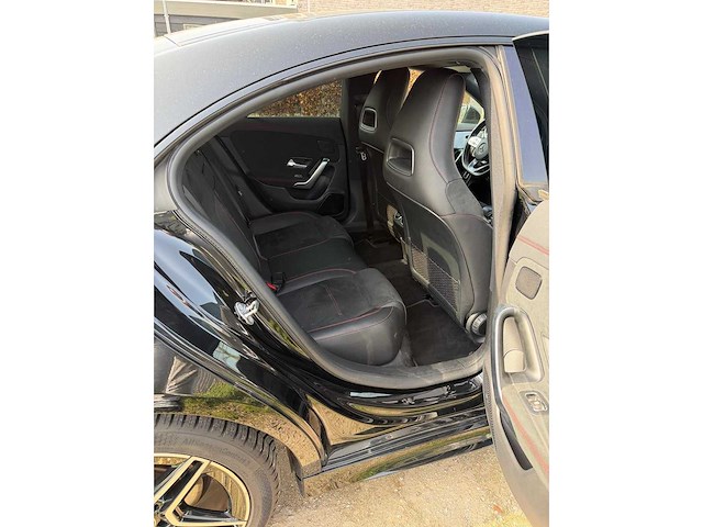 Mercedes-benz cla-klasse 180 d premium 2019 | s-228-kg - afbeelding 3 van  17