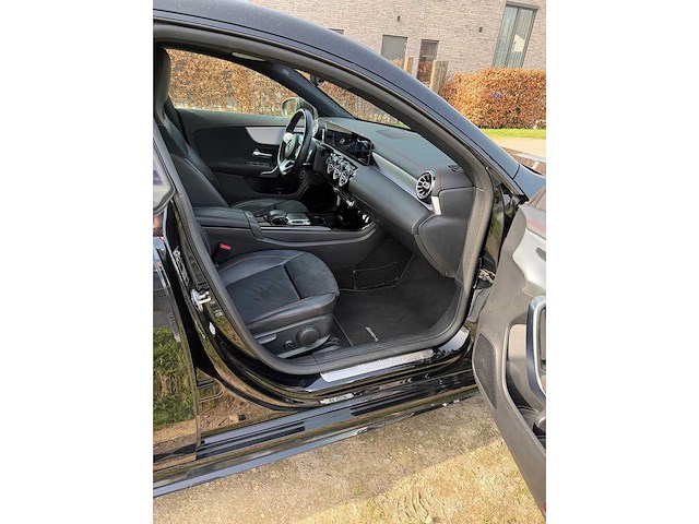 Mercedes-benz cla-klasse 180 d premium 2019 | s-228-kg - afbeelding 6 van  17